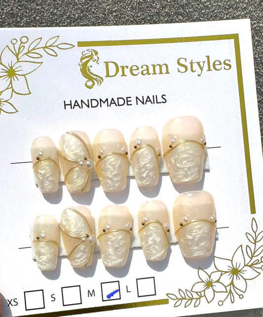 Purl White Gold Hand Made Nail