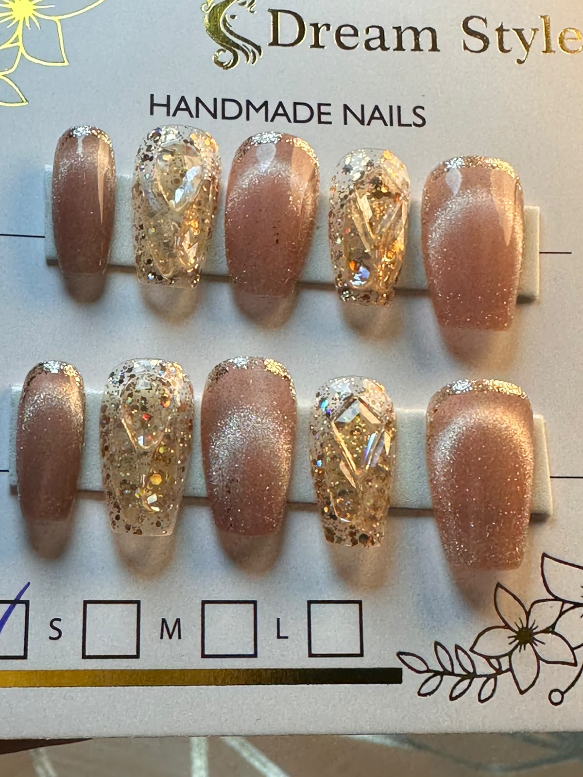 Light Marble Cat Eye Hand Made Nails