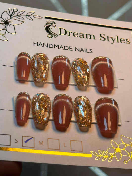 Dark Marble Brown Cat Eye Nails