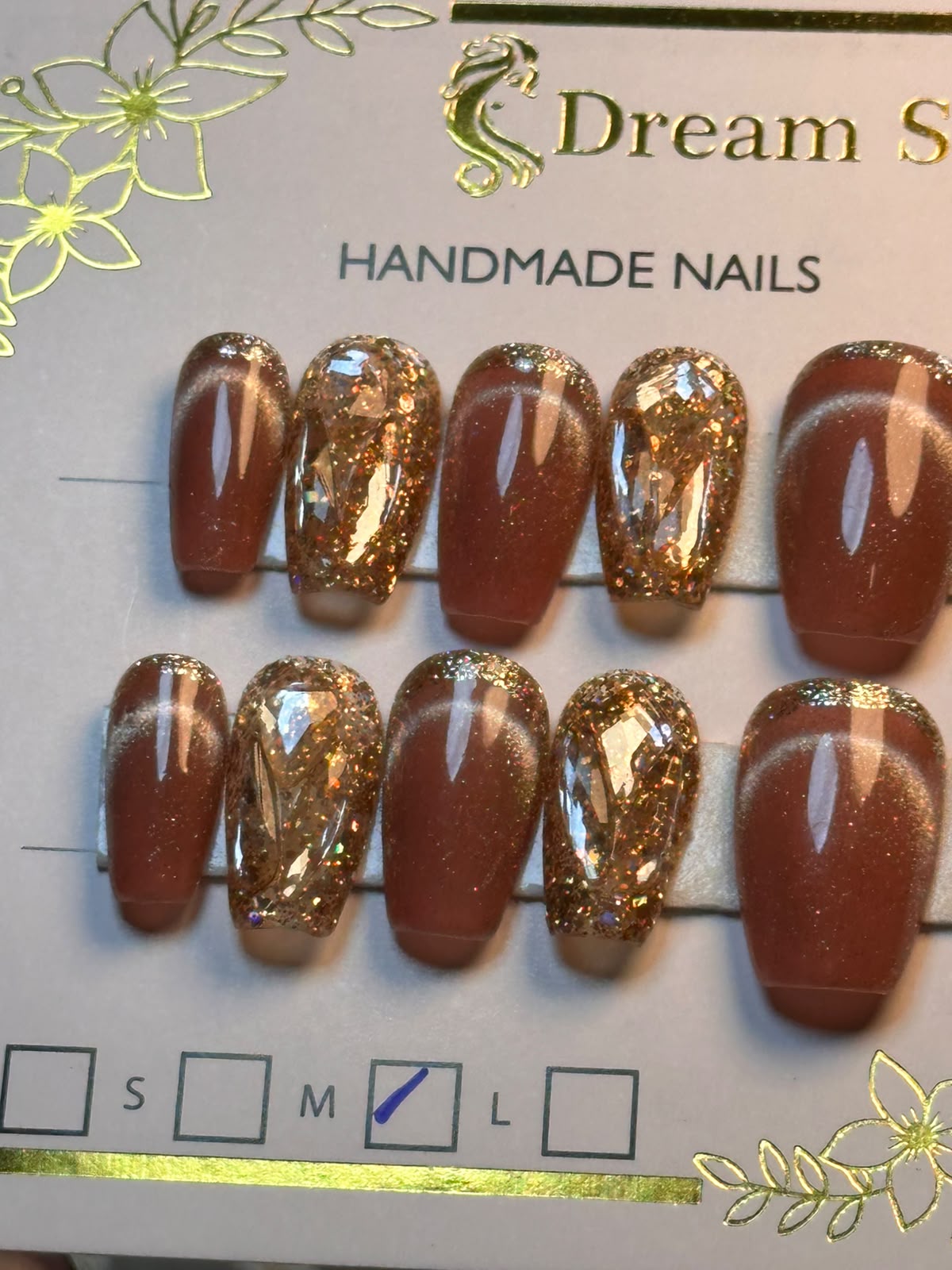 Dark Marble Brown Cat Eye Nails